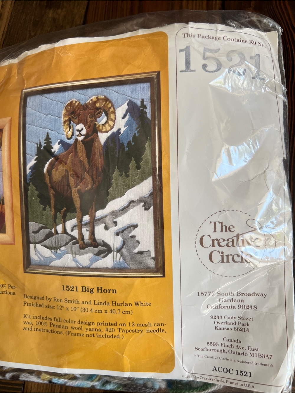 THE CREATIVE CIRCLE • vintage Big Horn 1521 needlepoint kit wool Wildlife DIY